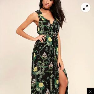 Lulu's Black Floral Maxi Dress